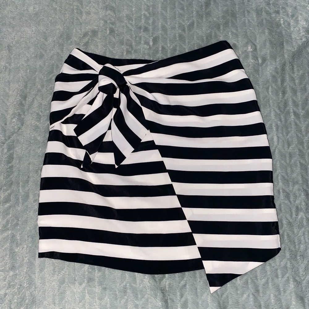 Black and white wrap skirt
